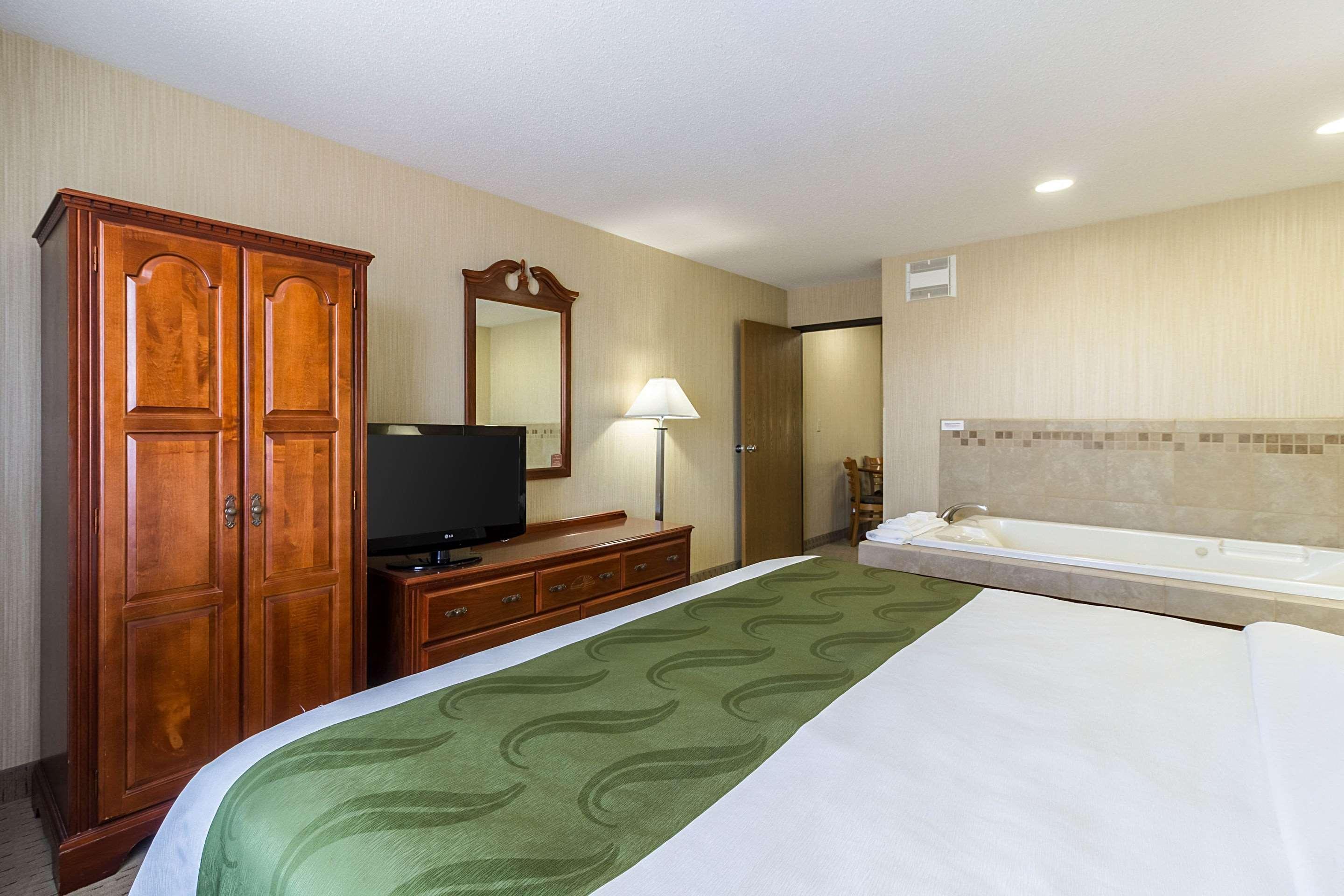 Quality Inn Marshall Mn Near University Dış mekan fotoğraf